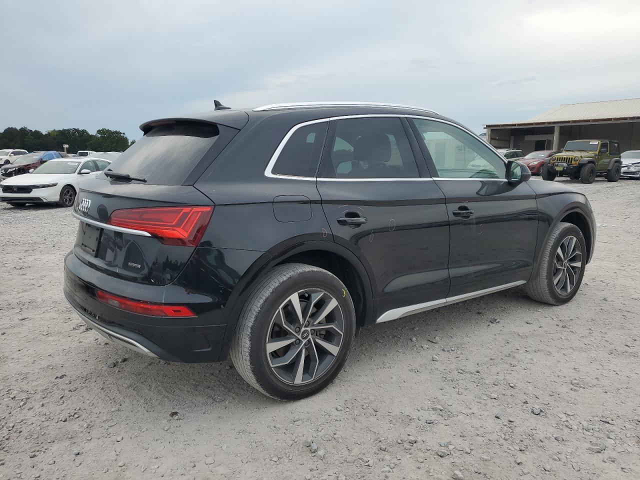 2021 Audi Q5 Premium Plus - Фото 3