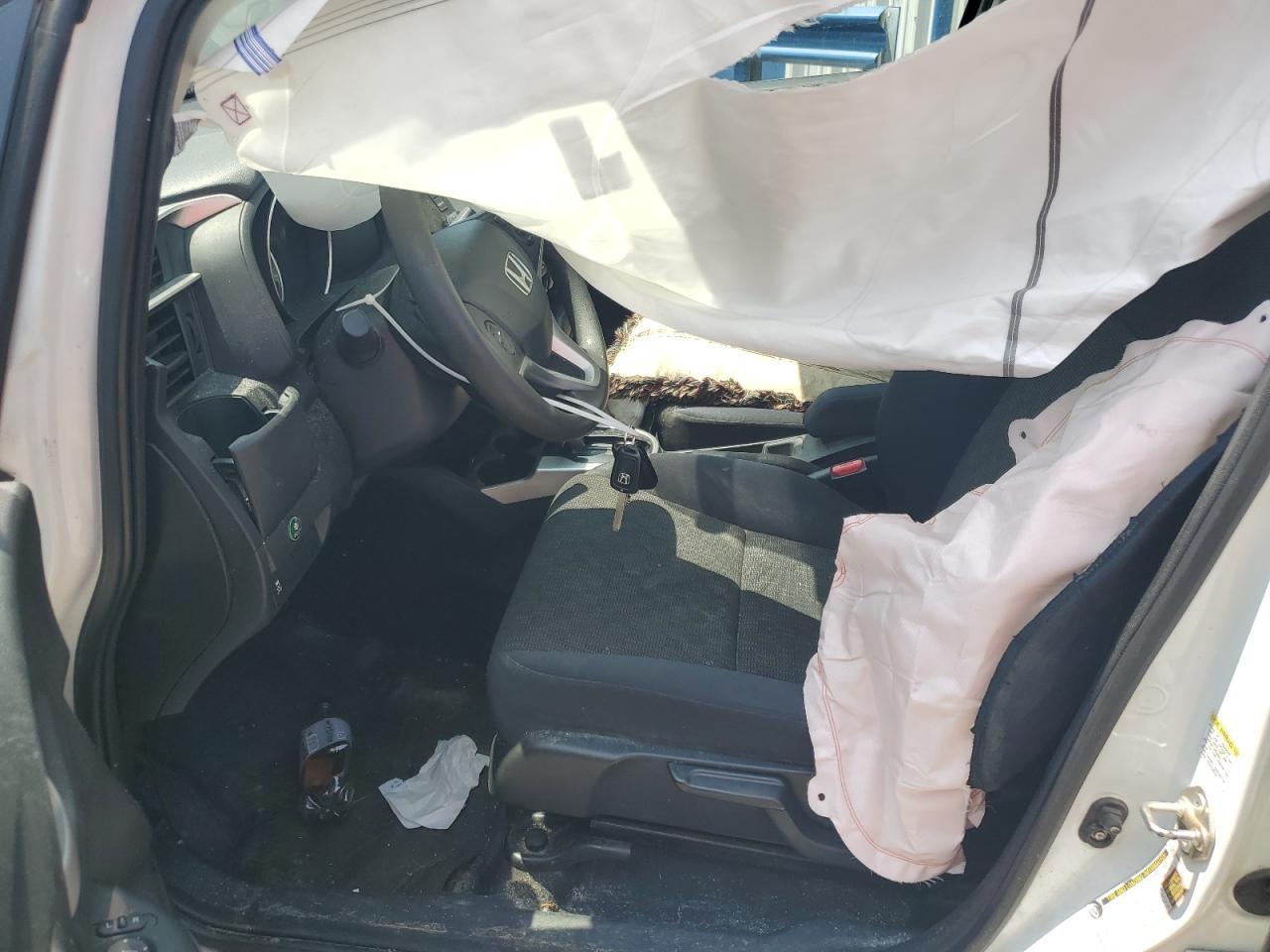 2015 Honda Fit Lx - Фото 7