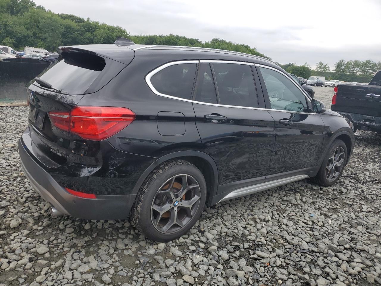 2019 BMW X1 xDrive28I - Image 3