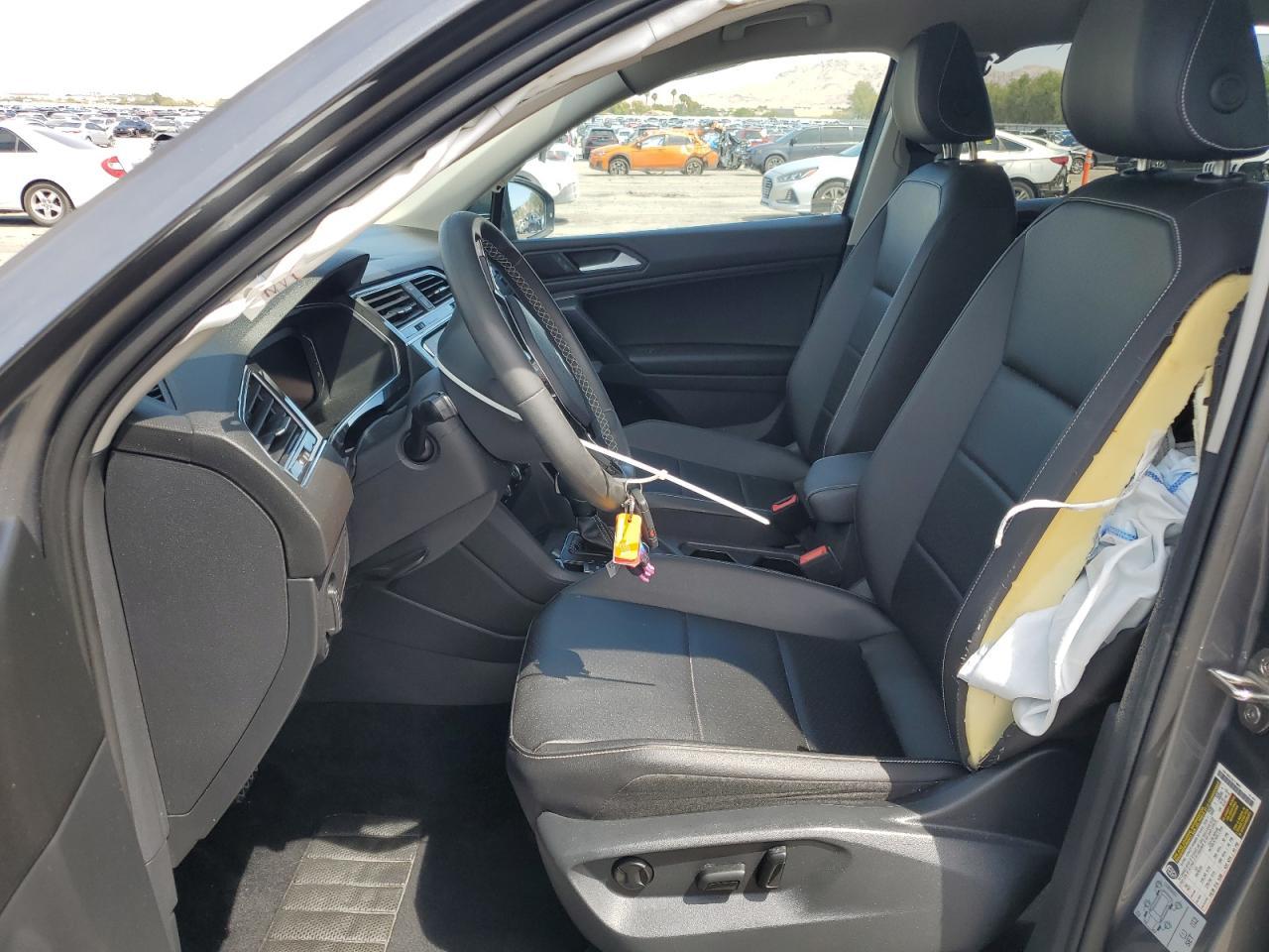 2021 Volkswagen Tiguan Se - Фото 7