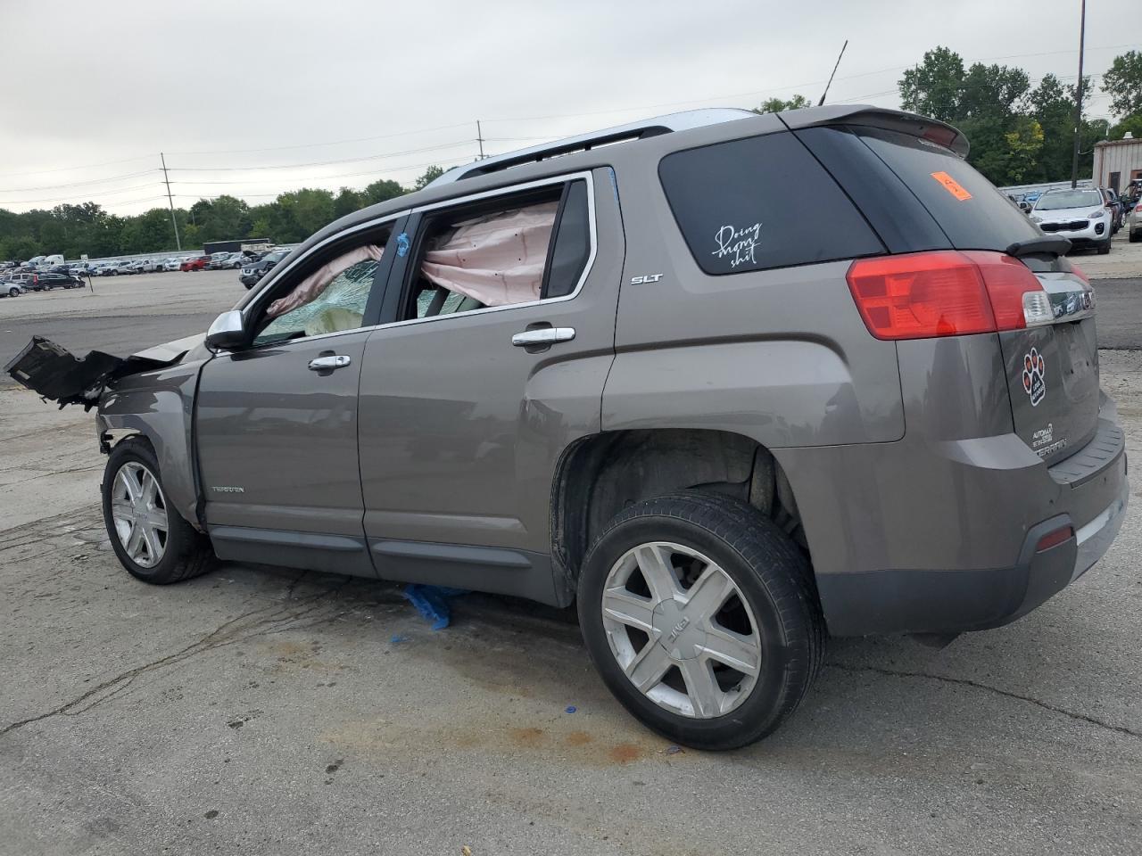 2010 GMC Terrain Slt - Image 2