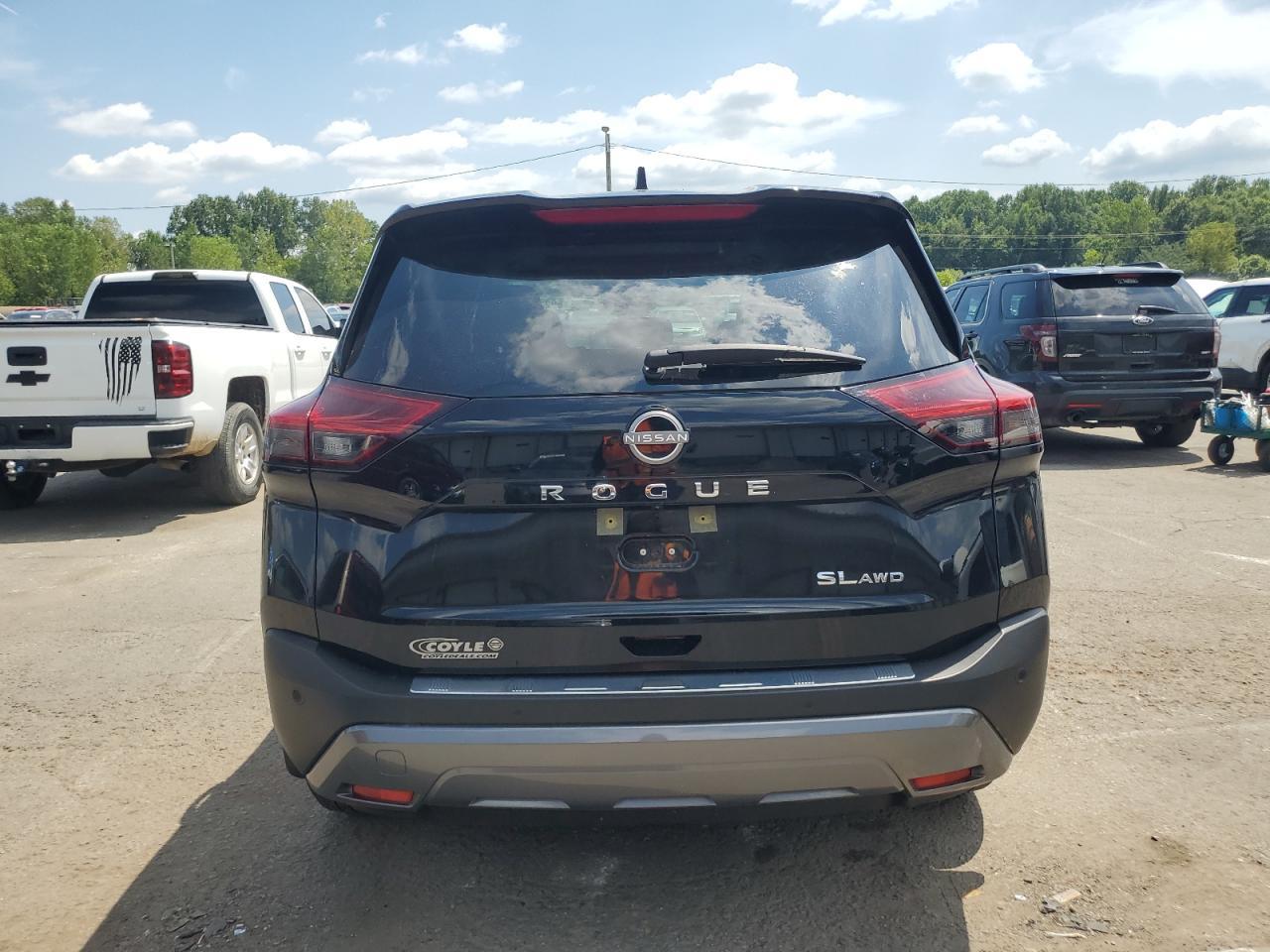 2023 Nissan Rogue Sl - Image 6