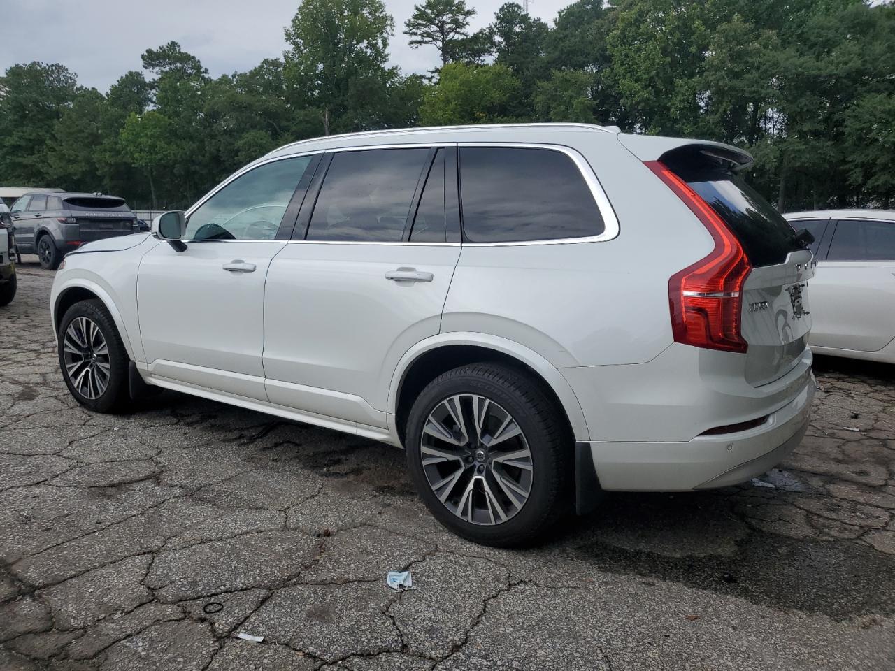 2022 Volvo Xc90 T5 Momentum - Image 2