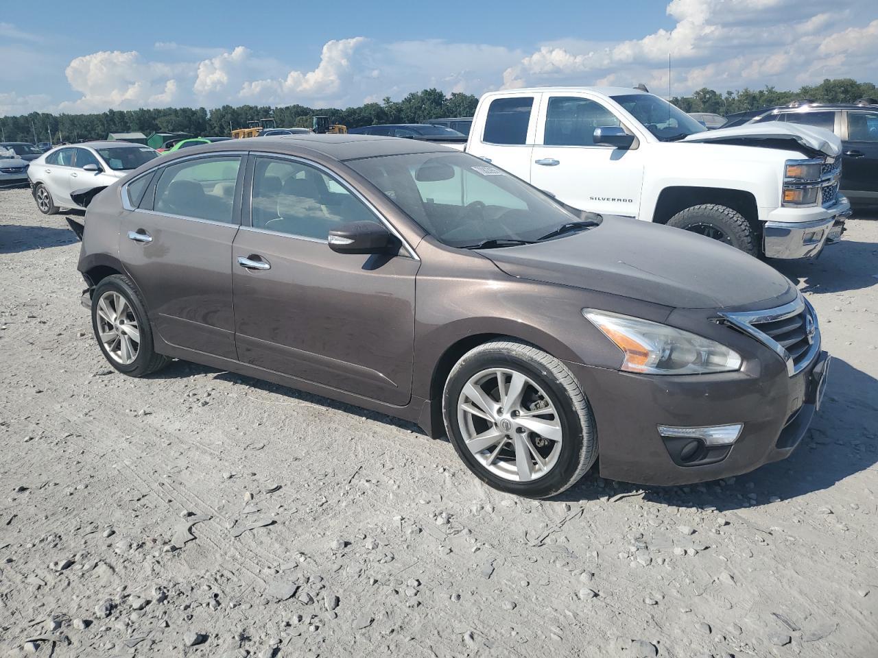 2015 Nissan Altima 2.5 - Фото 4