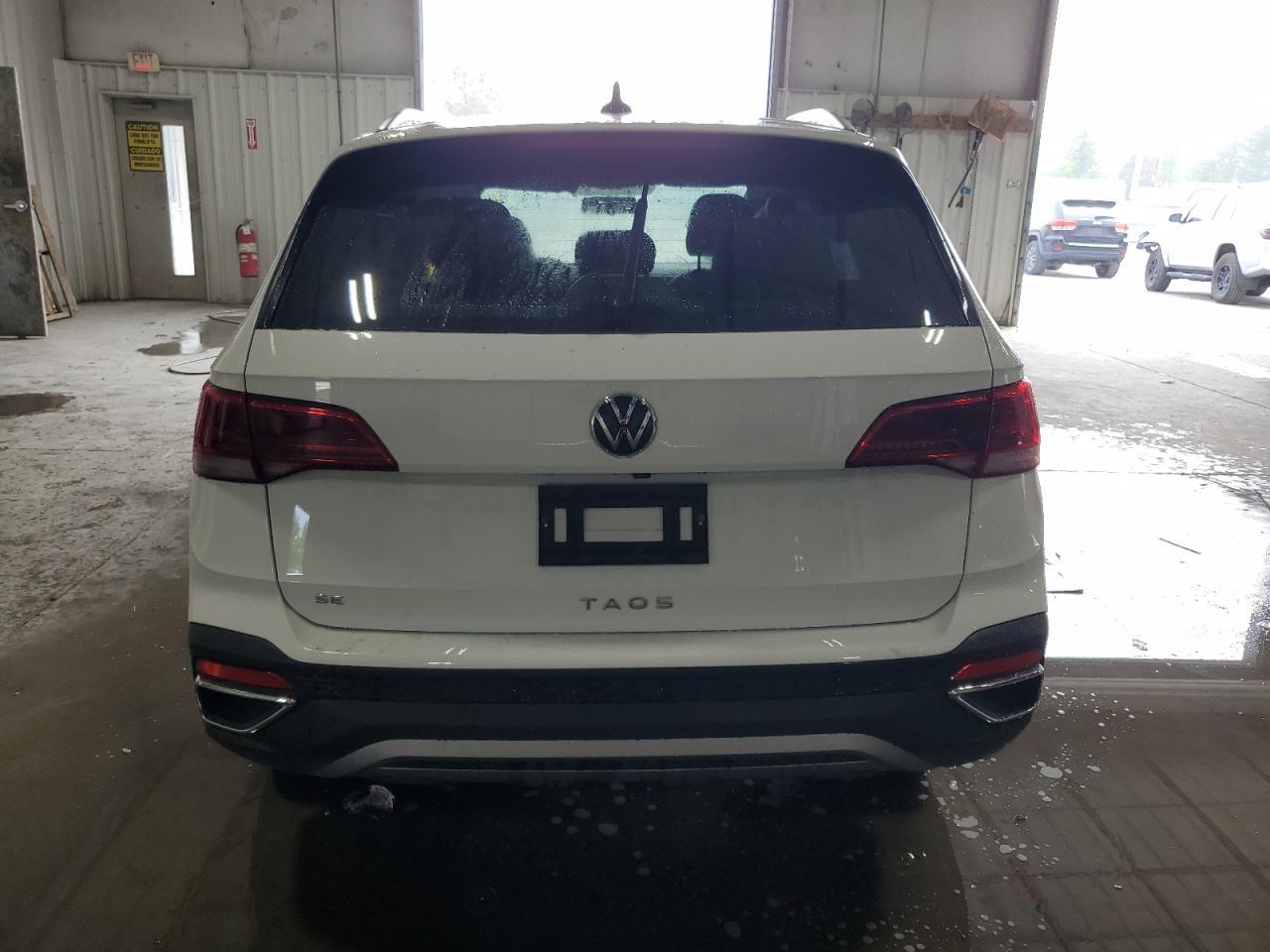 2022 Volkswagen Taos Se - Image 6