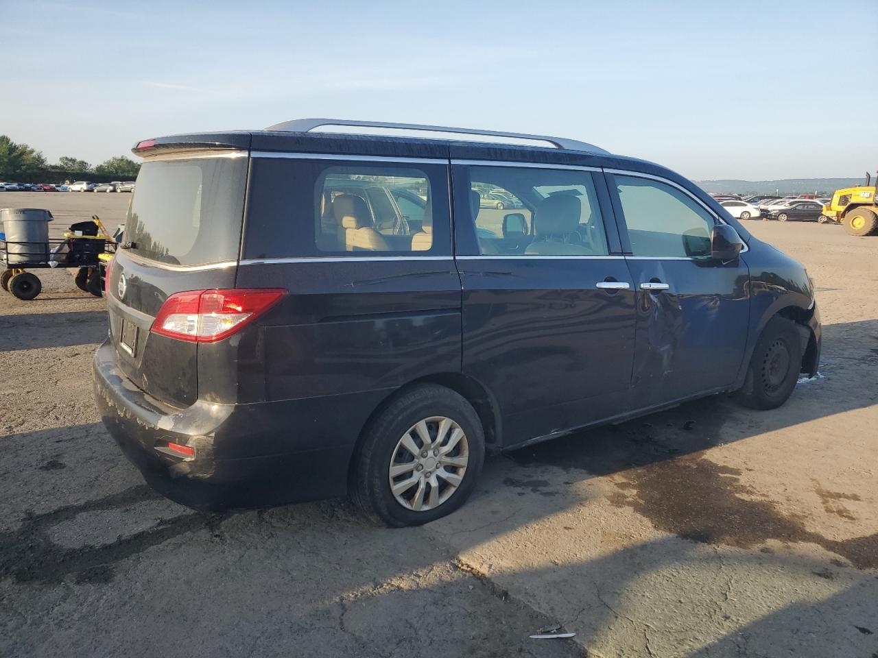 2014 Nissan Quest S - Фото 3