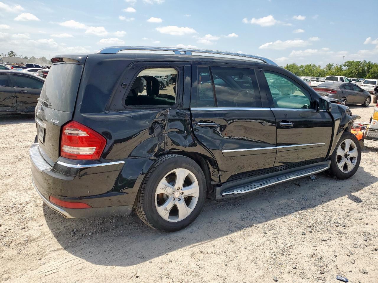 2011 Mercedes-Benz Gl 450 4Matic - Image 3