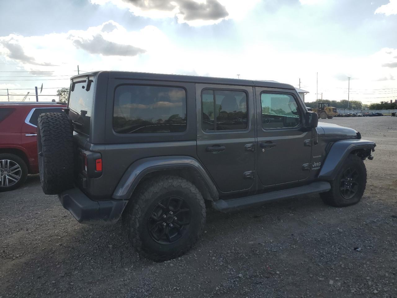 2019 Jeep Wrangler Unlimited Sahara - Фото 3