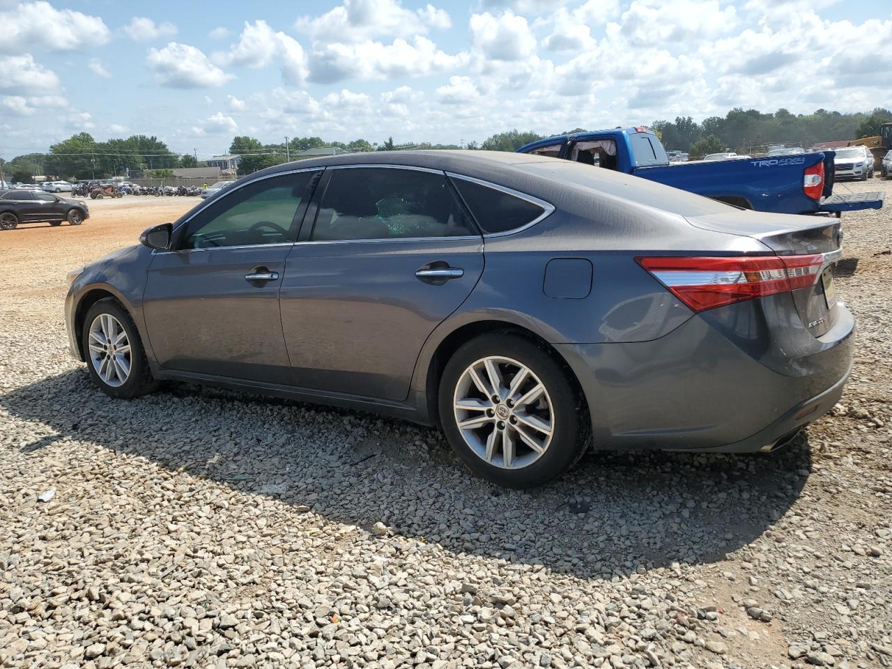 2013 Toyota Avalon Base - Фото 2