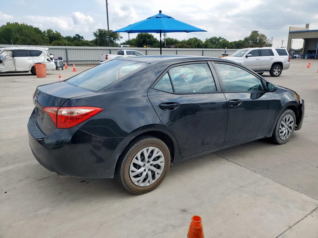 2018 Toyota Corolla L - Image 3