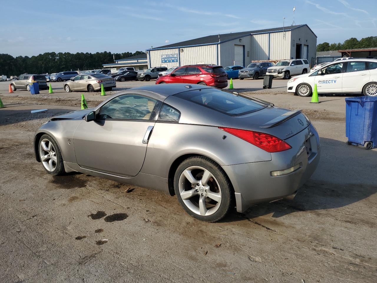 2008 Nissan 350Z Coupe - Image 2