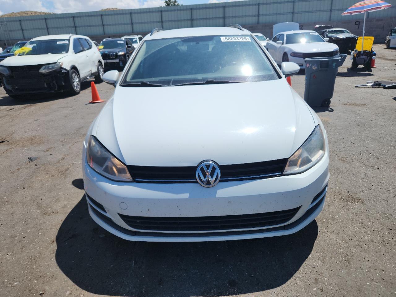 2017 Volkswagen Golf Sportwagen S - Image 5