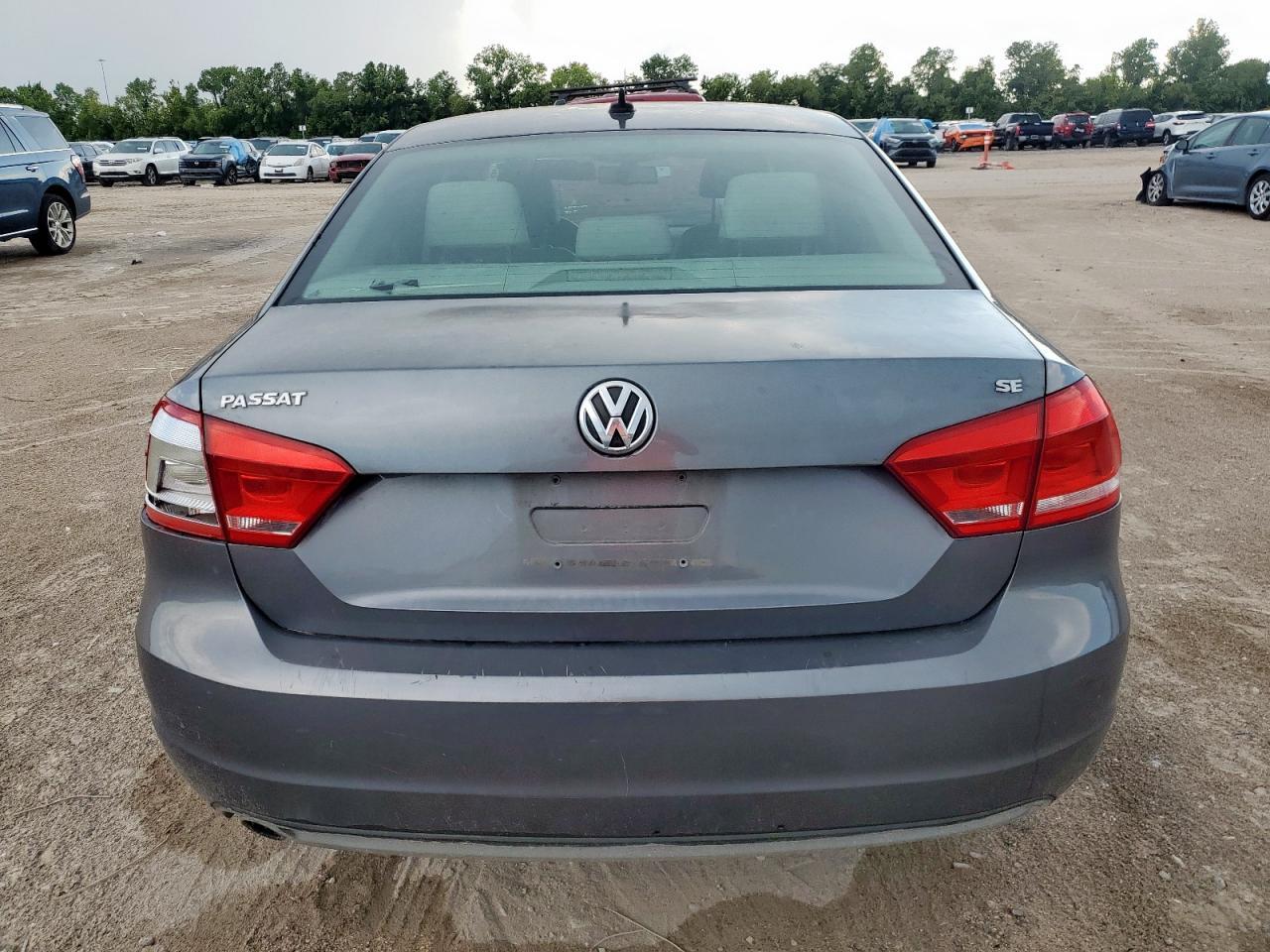 2012 Volkswagen Passat Se - Фото 6