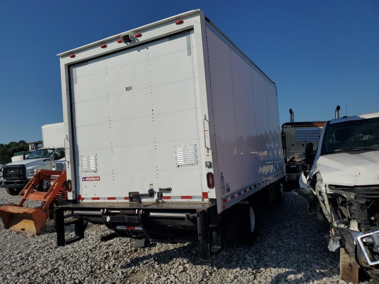 2019 Isuzu Npr Hd - Trucks - Фото 3