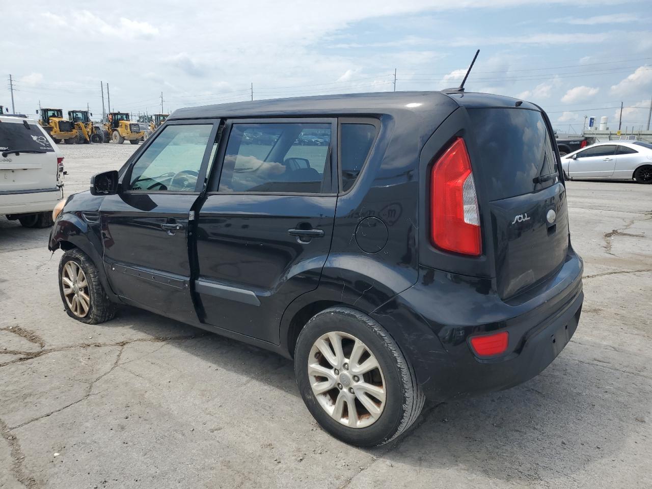 2013 Kia Soul + - Image 2