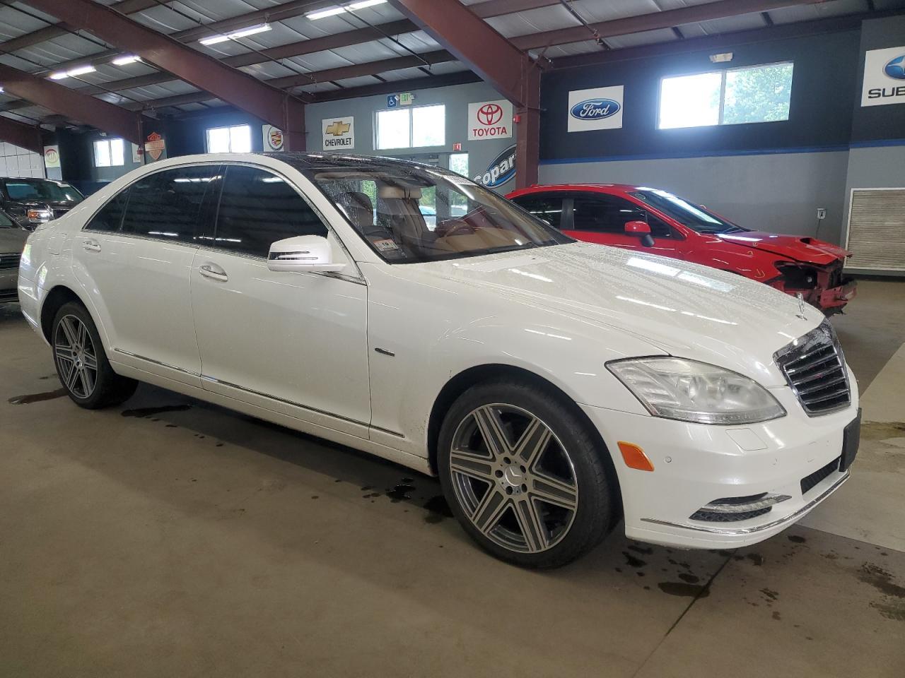 2012 Mercedes-Benz S 550 4Matic - Фото 4