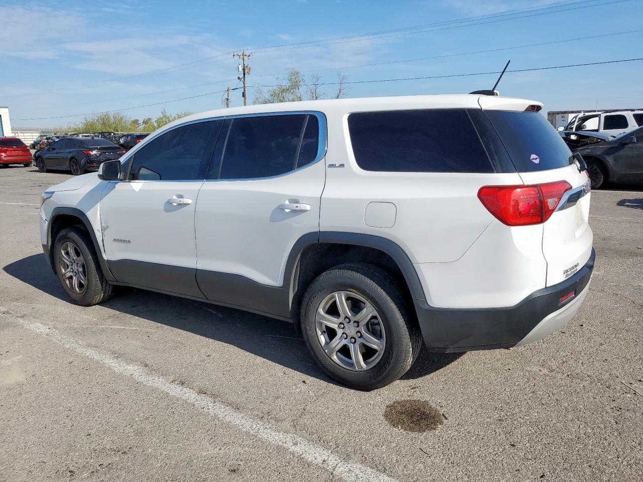 2017 GMC Acadia Sle - Image 2