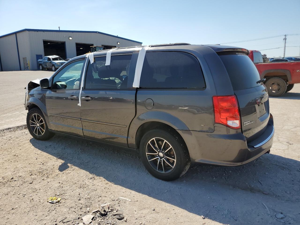 2015 Dodge Grand Caravan R/T - Image 2