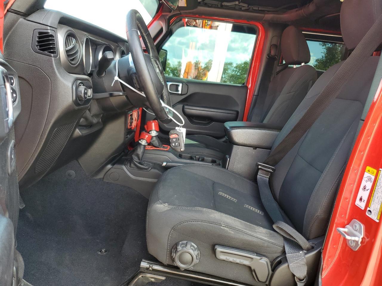 2020 Jeep Gladiator Sport - Фото 7