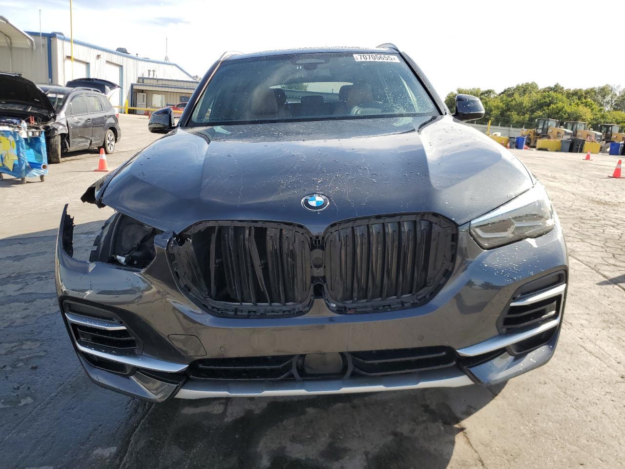 2023 BMW X5 xDrive40I - Image 5