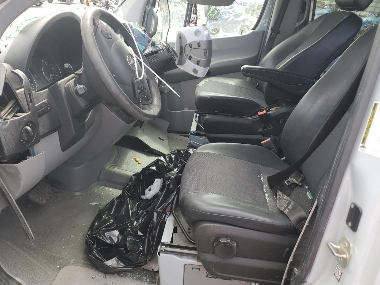 2016 Mercedes-Benz Sprinter 2500 - Фото 7