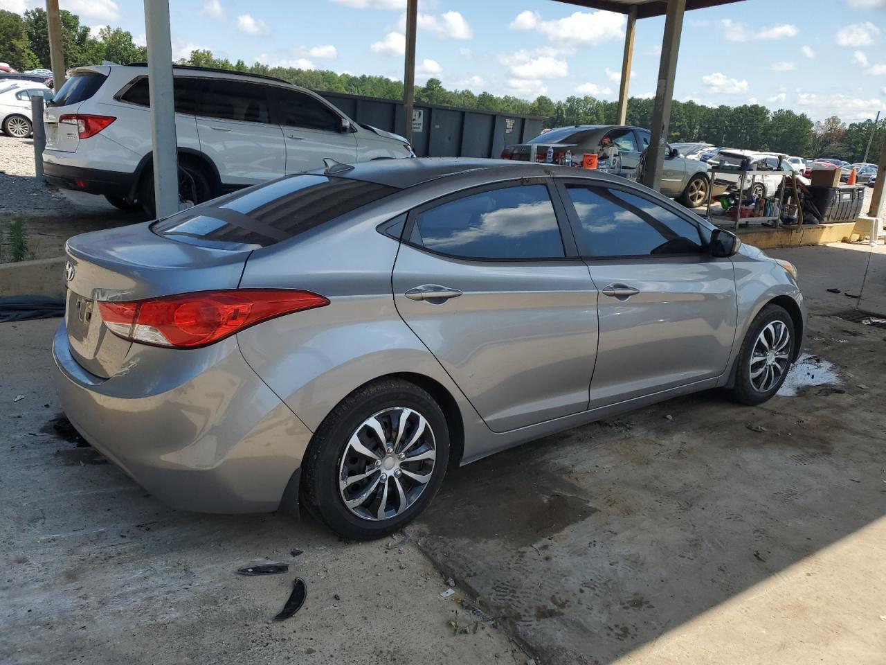 2013 Hyundai Elantra Gls - Фото 3