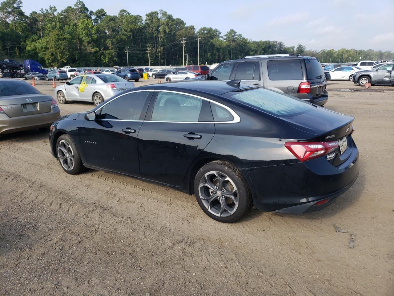 2022 Chevrolet Malibu Lt - Image 2