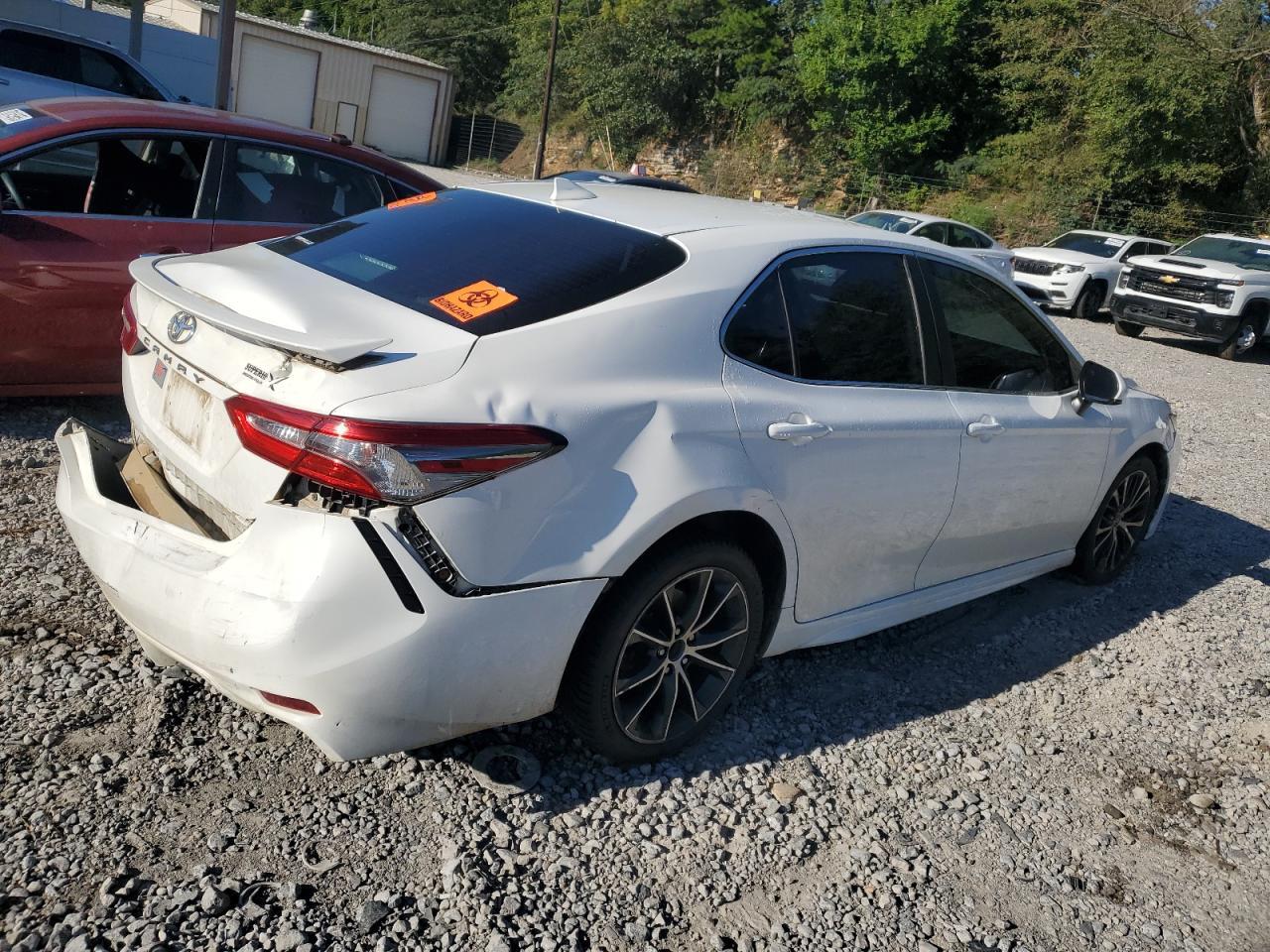 2019 Toyota Camry L - Image 3