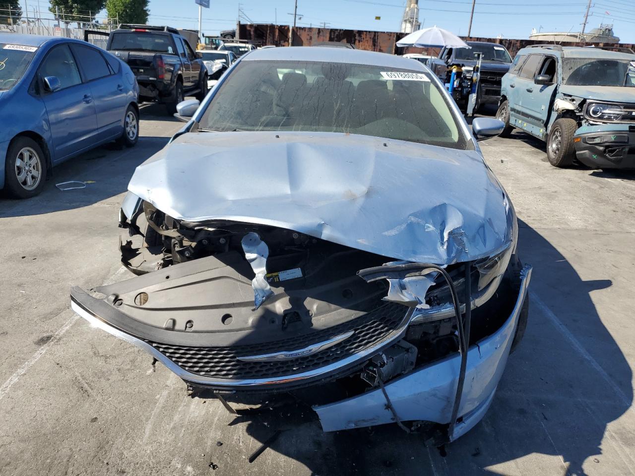 2015 Chrysler 200 Limited - Фото 5