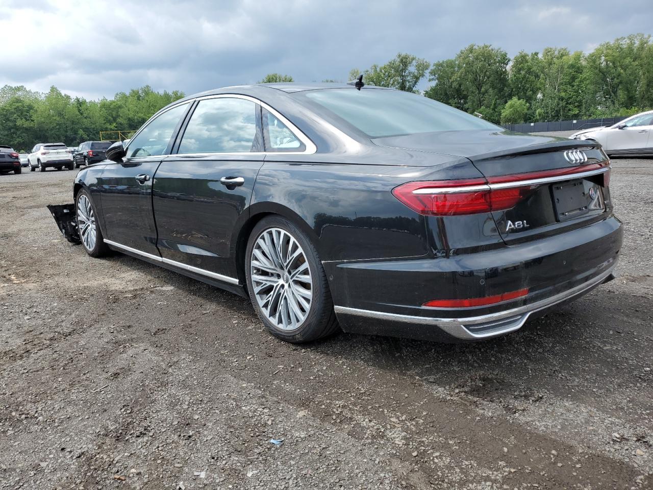 2019 Audi A8 L - Фото 2