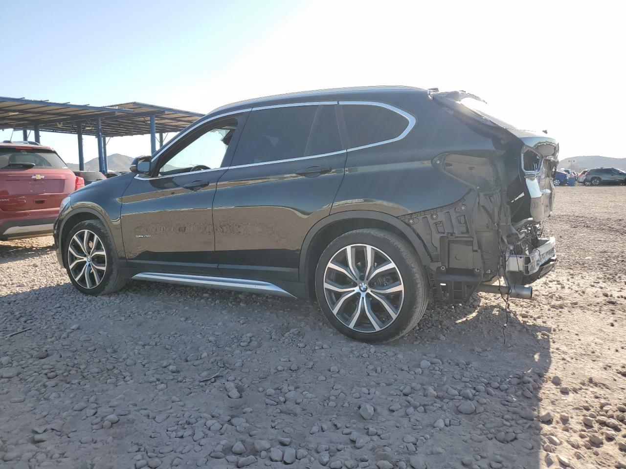 2017 BMW X1 Sdrive28I - Фото 2