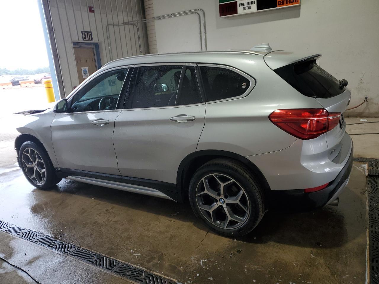 2018 BMW X1 xDrive28I - Фото 2