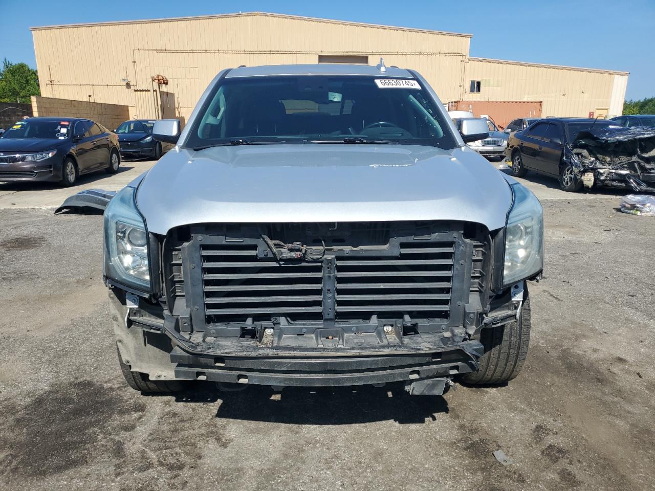 2019 GMC Yukon Xl Denali - Image 5