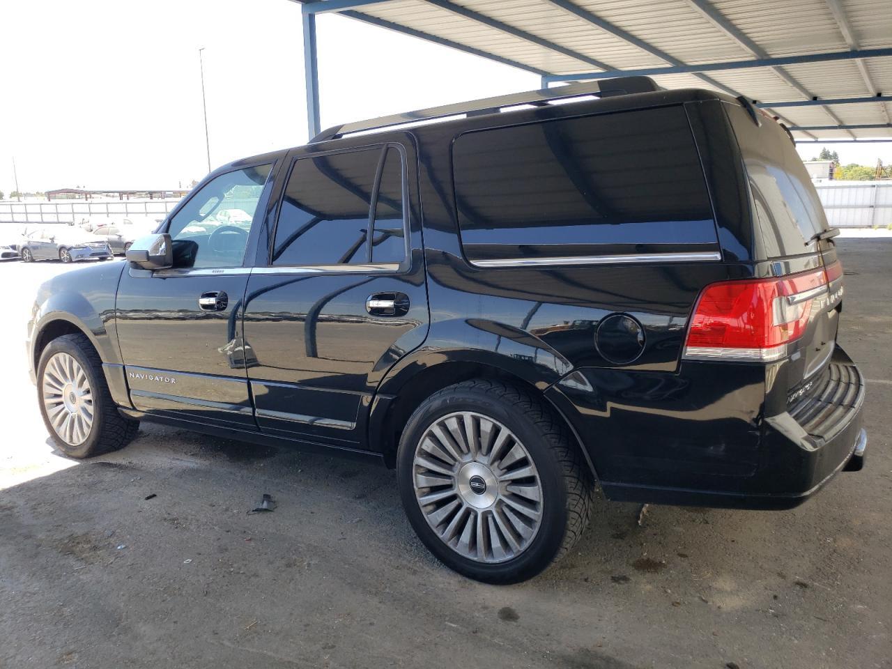 2016 Lincoln Navigator Select - Фото 2