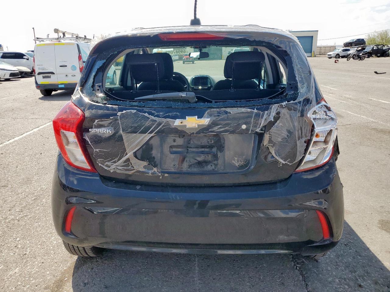 2022 Chevrolet Spark Ls - Фото 6