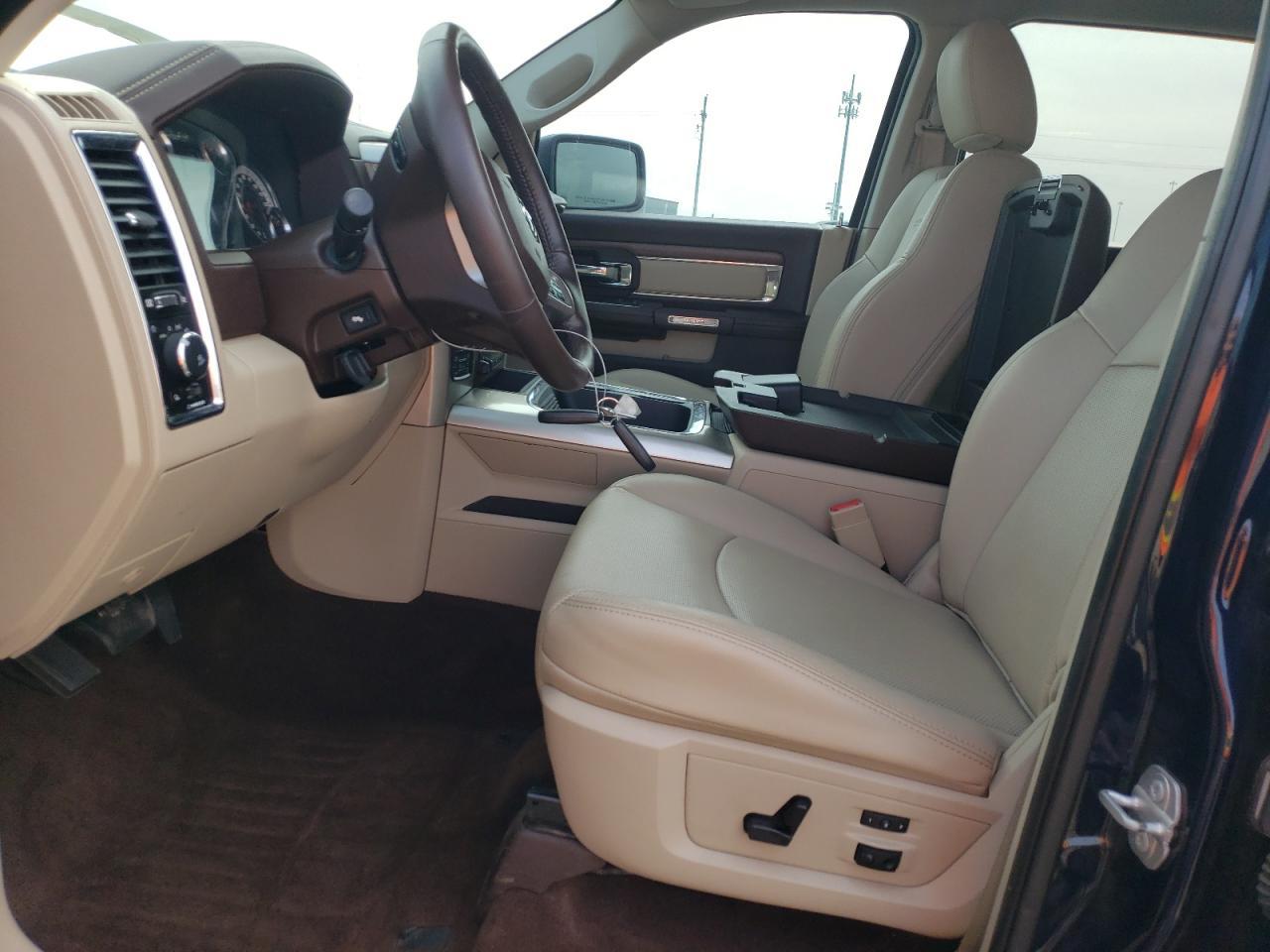 2017 Ram 1500 Laramie - Image 7