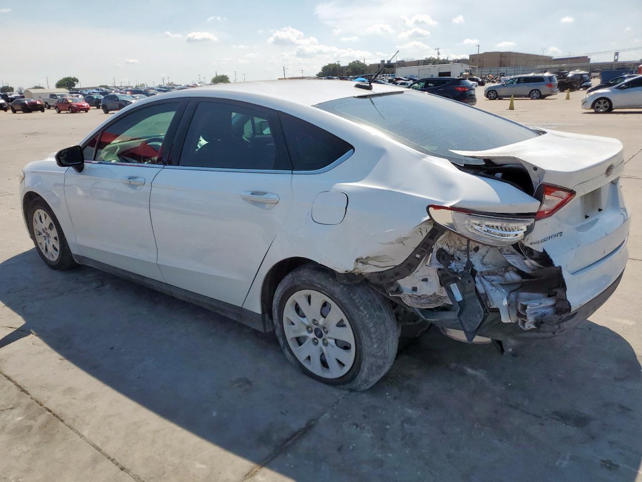 2014 Ford Fusion S - Фото 2