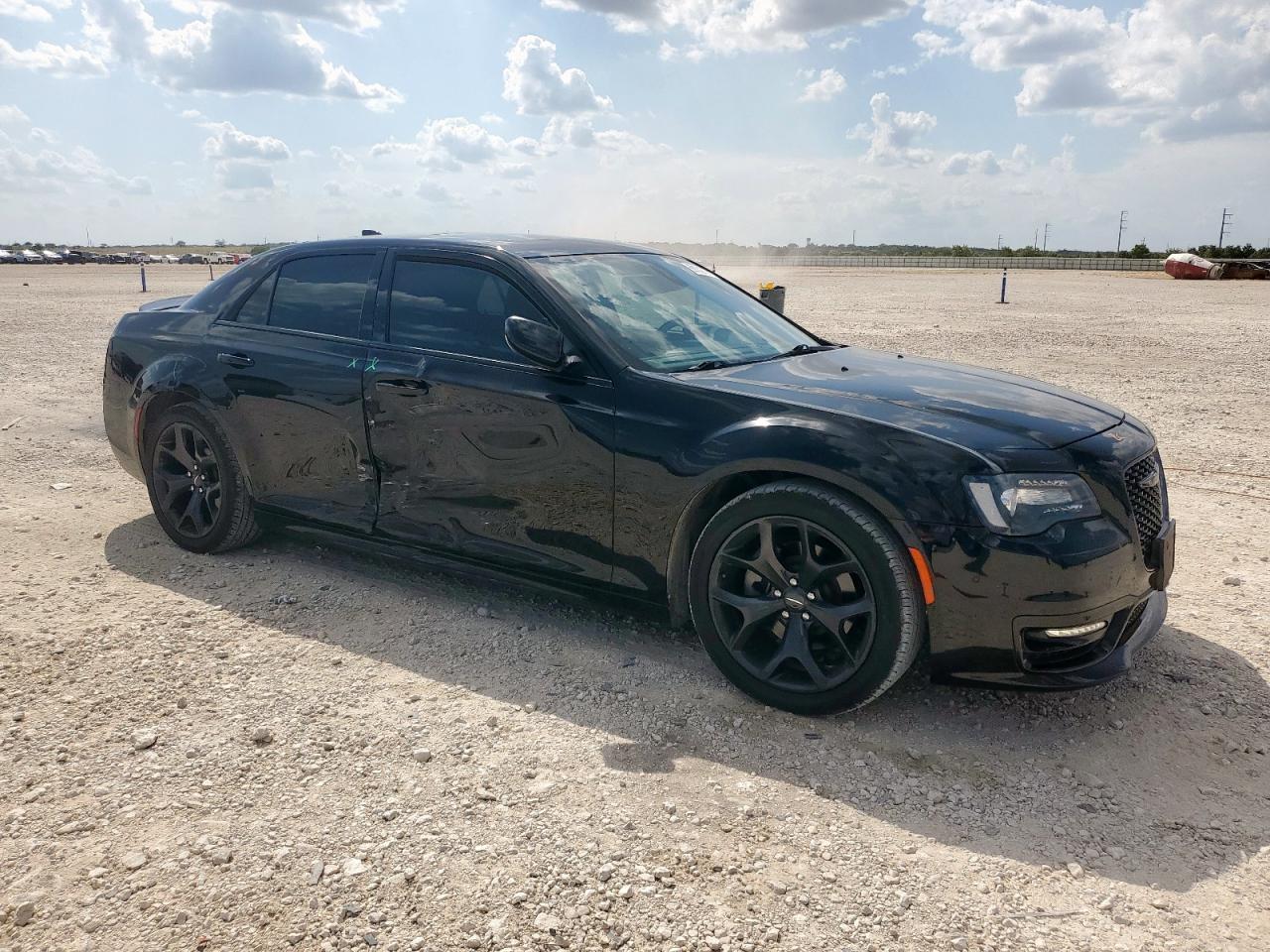 2021 Chrysler 300 S - Image 4