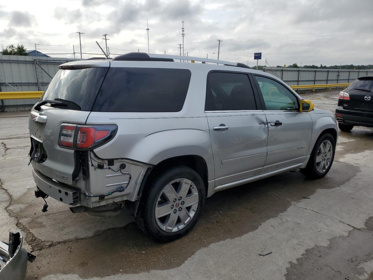 2015 GMC Acadia Denali - Фото 3