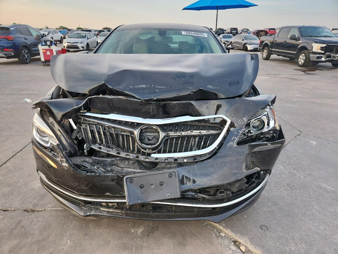 2017 Buick Lacrosse Preferred - Image 5