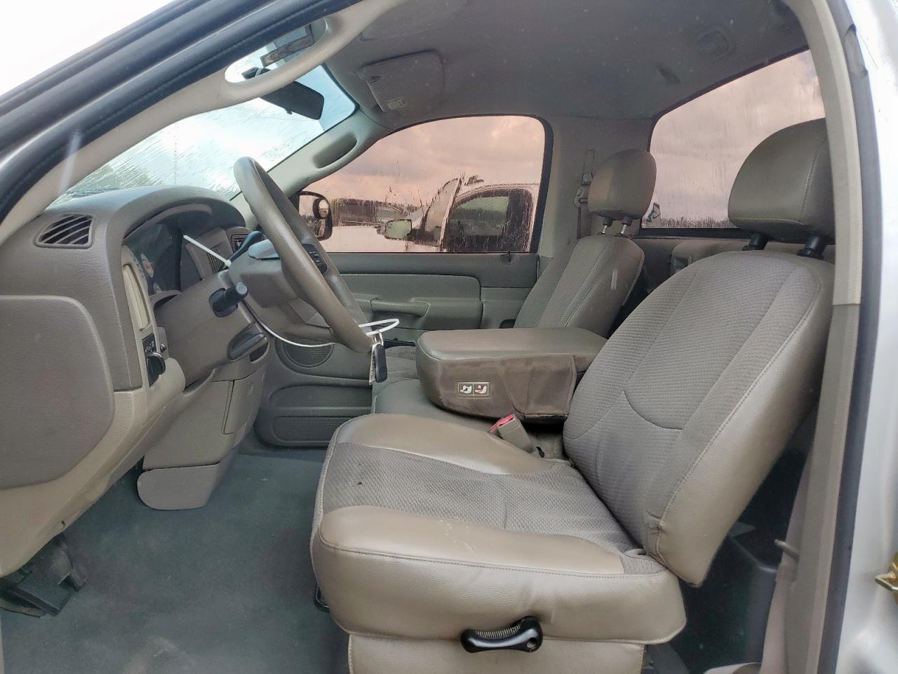 2004 Dodge Ram 1500 St - Фото 7