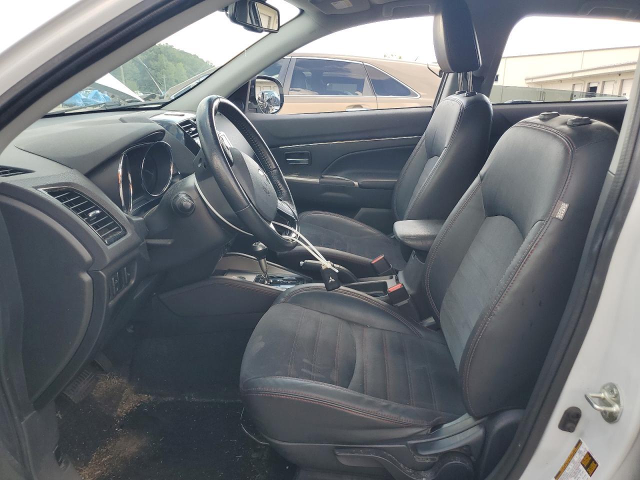 2023 Mitsubishi Outlander Sport S/Se - Image 7