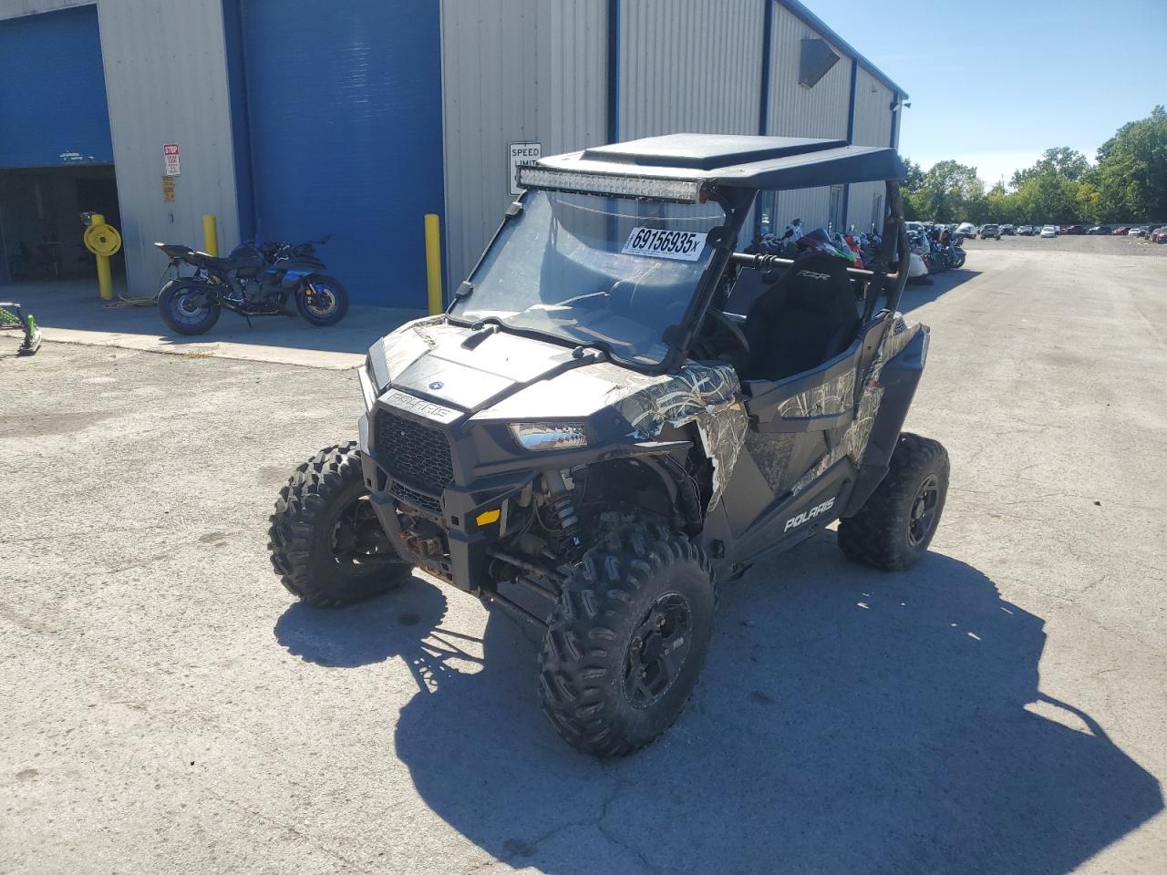 2015 Polaris Rzr S 900 - Фото 2