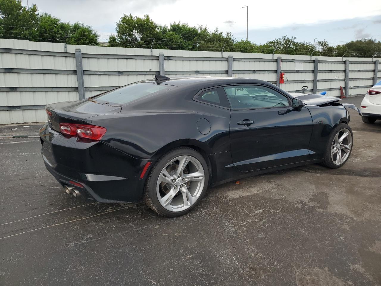 2020 Chevrolet Camaro Lz - Image 3