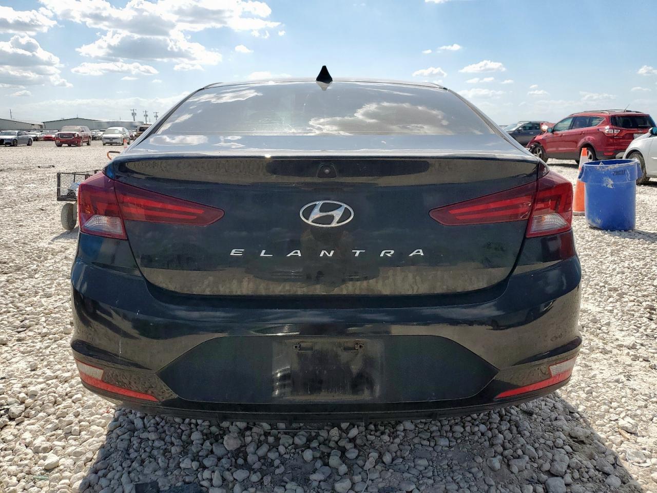 2019 Hyundai Elantra Sel - Фото 6