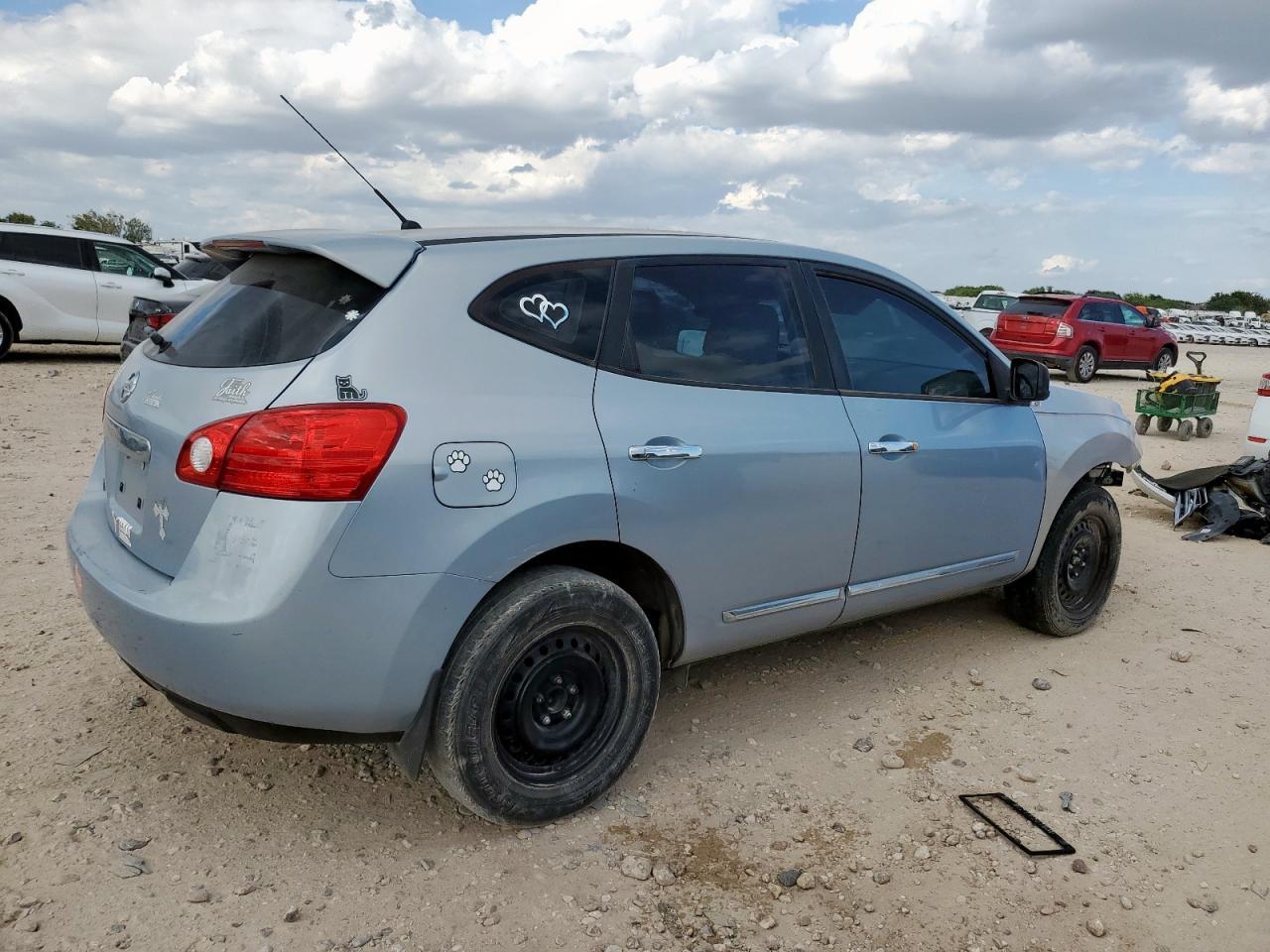 2013 Nissan Rogue S - Фото 3