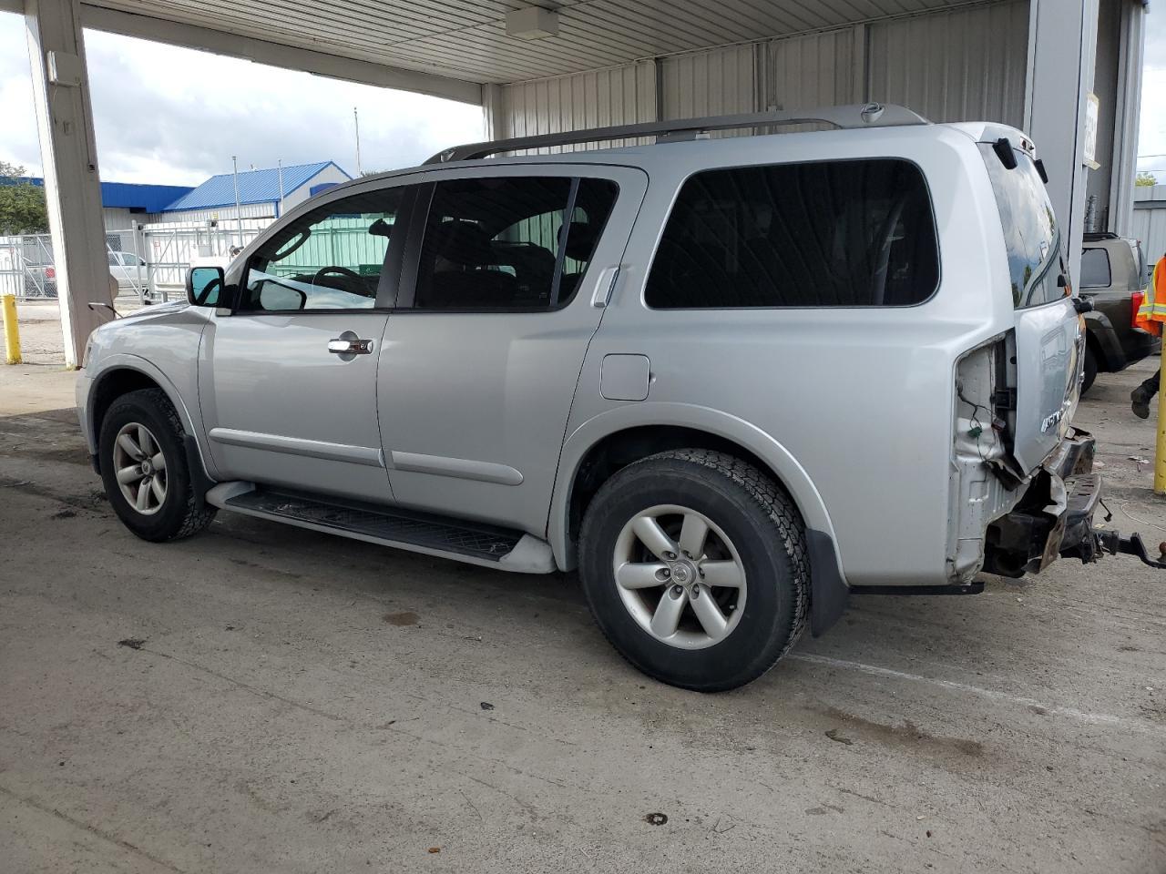 2010 Nissan Armada Se - Image 2