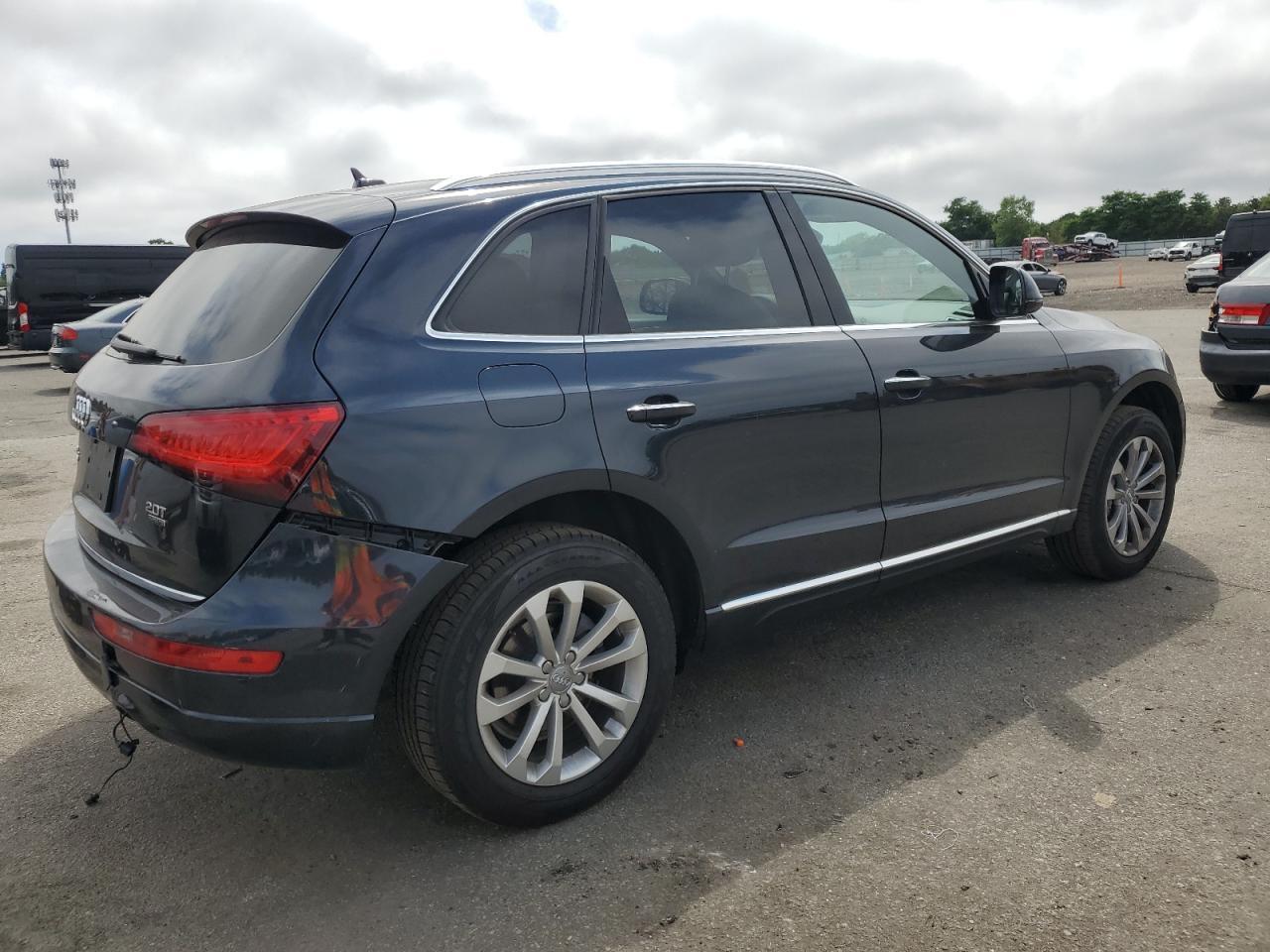 2016 Audi Q5 Premium - Image 3