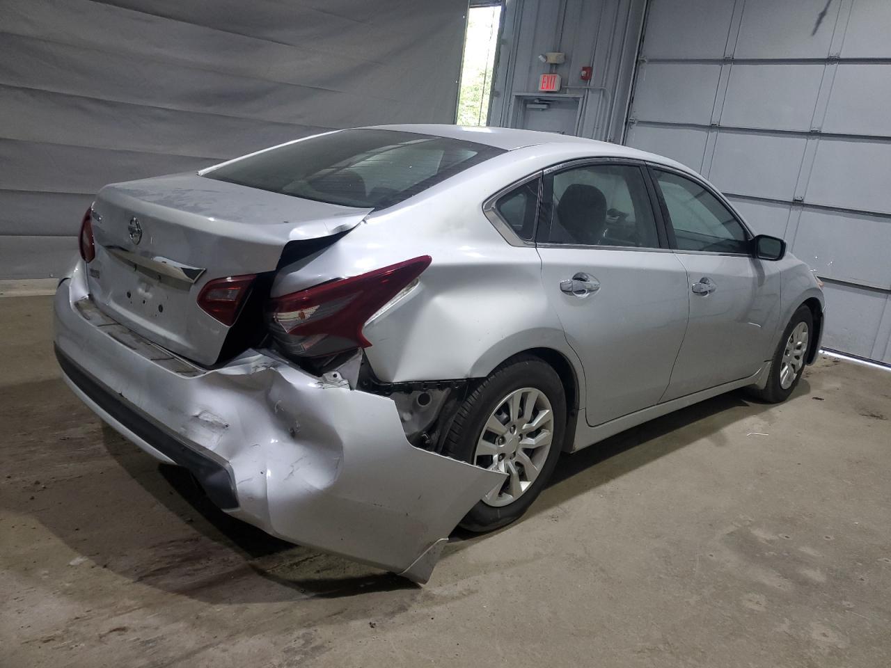 2018 Nissan Altima 2.5 - Фото 3