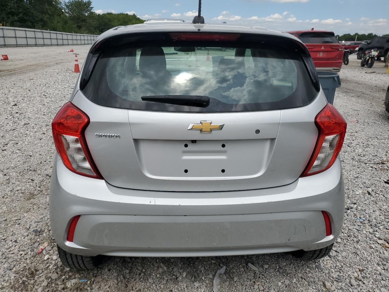 2020 Chevrolet Spark Ls - Image 6